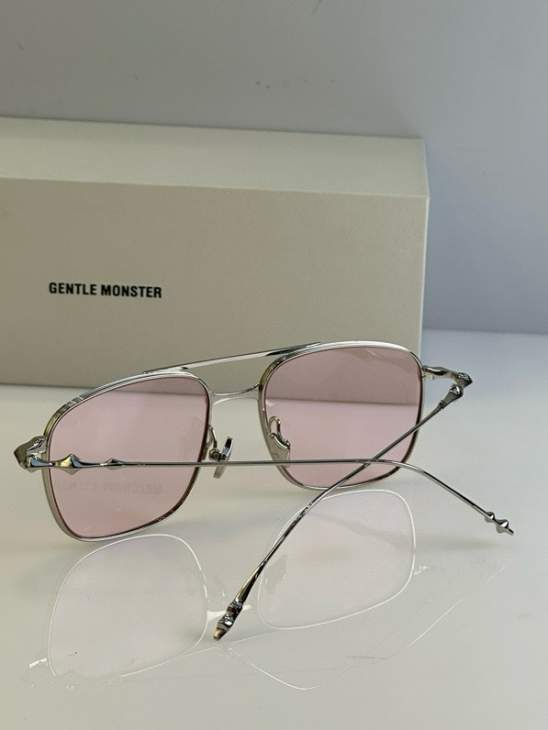 Picture of Gentle Monster Sunglasses _SKUfw60680016fw